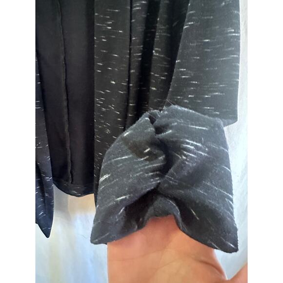 Maurices Black Textured Open Front Jacket – Size XL - Picture 7 of 7